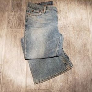 Well loved American eagle faded jeans